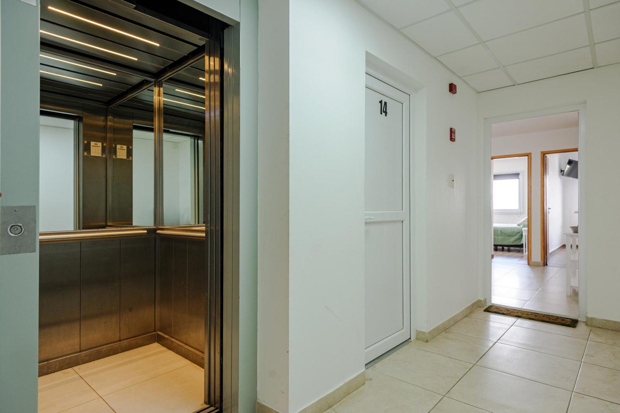 Gray Fox Apartments Las Aljabas Ushuaia Ngoại thất bức ảnh